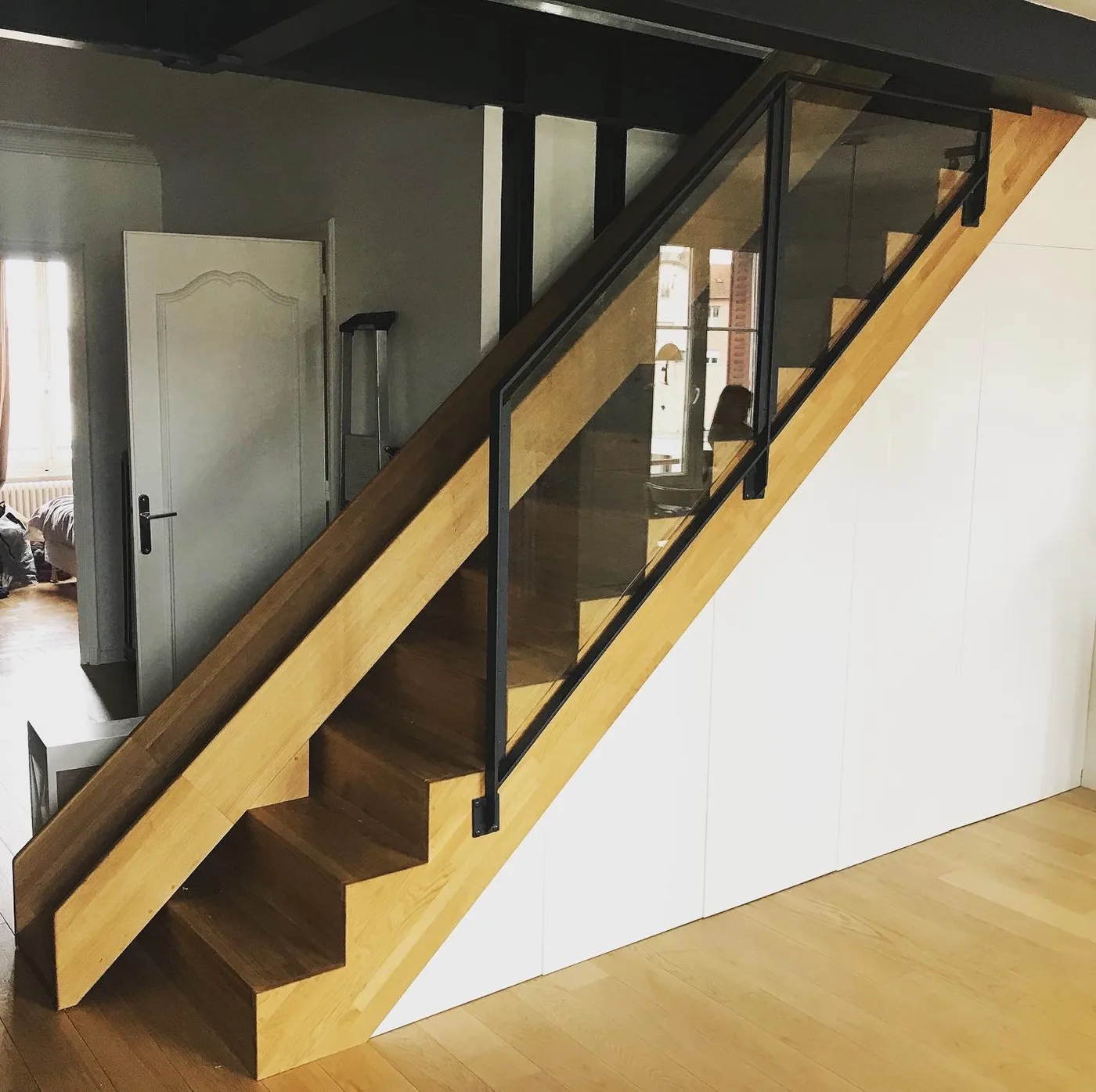 Solid oak staircase with built-in slide, Lyon